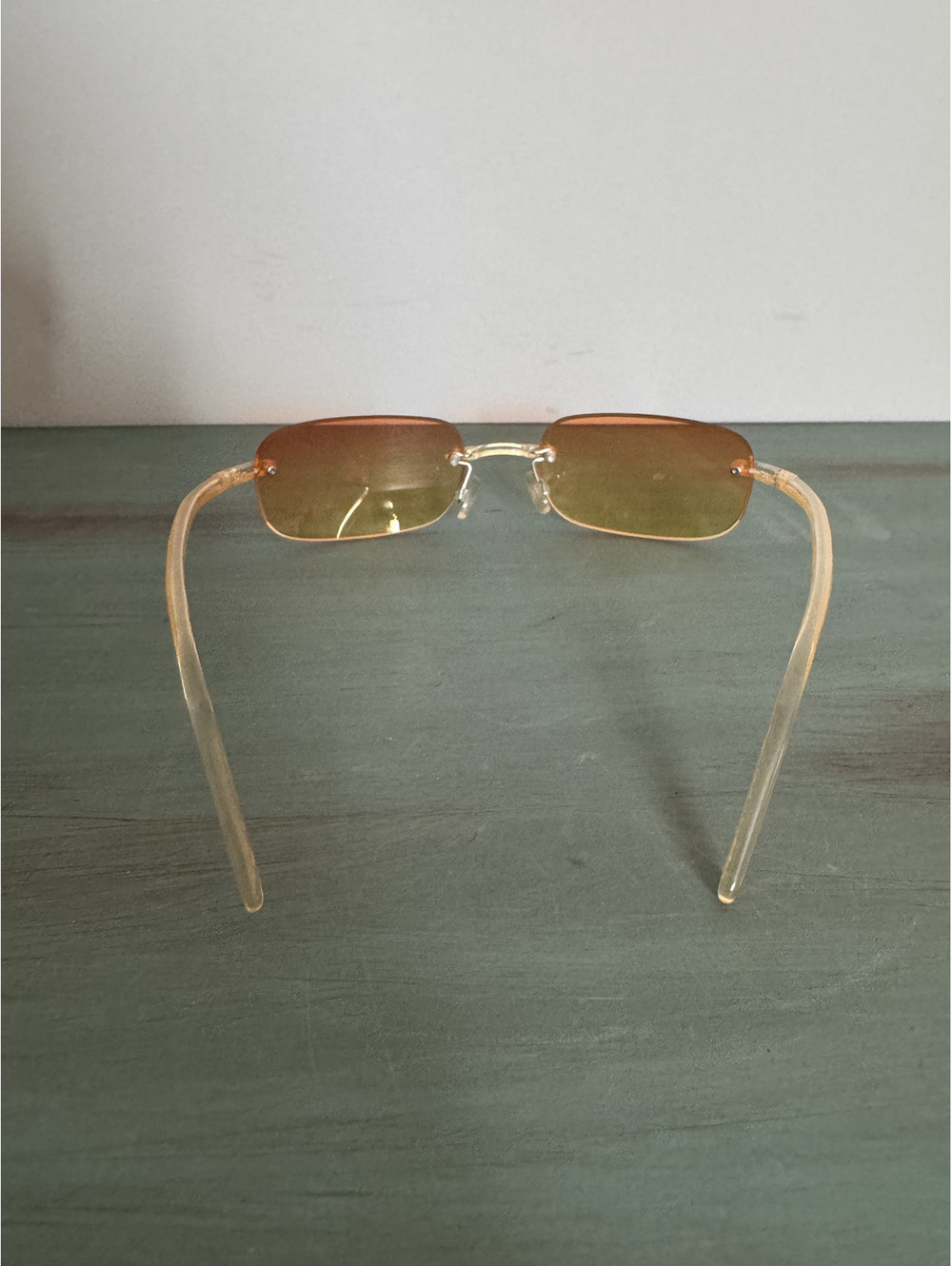 Y2K Ombre Orange Sunglasses - Picture 4 of 4